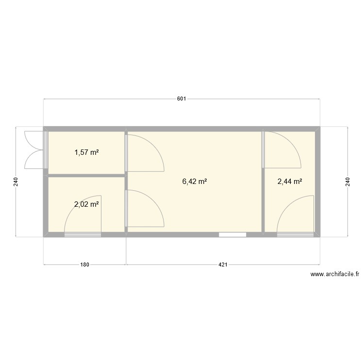 CENTRE D'EMBALLAGE et CONDITIONNEMENT DES OEUFS. Plan de 4 pièces et 12 m2