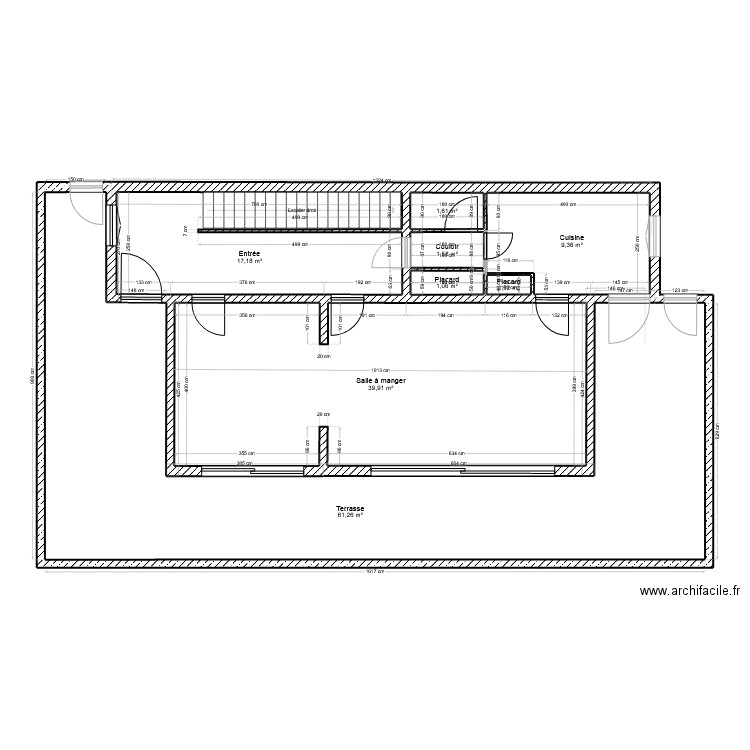 villa 4 rdc. Plan de 8 pièces et 132 m2