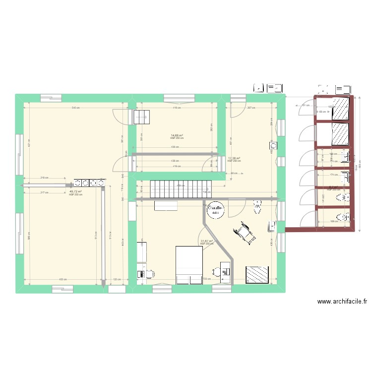 Caro  RdC avec sanitaires collés à la maison. Plan de 5 pièces et 120 m2