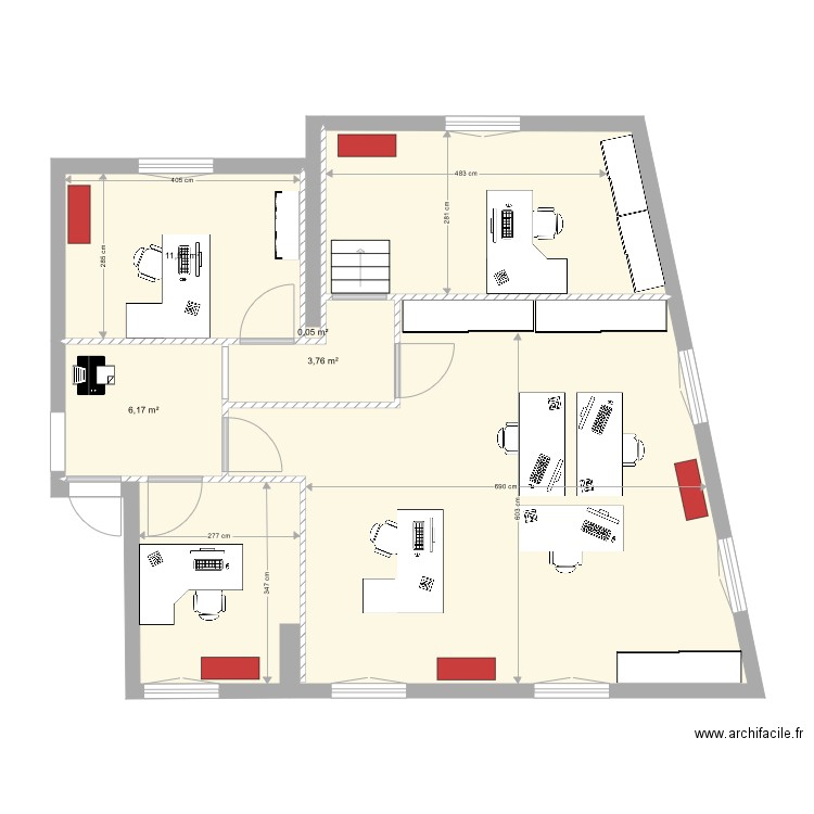 bureau RH. Plan de 11 pièces et 175 m2