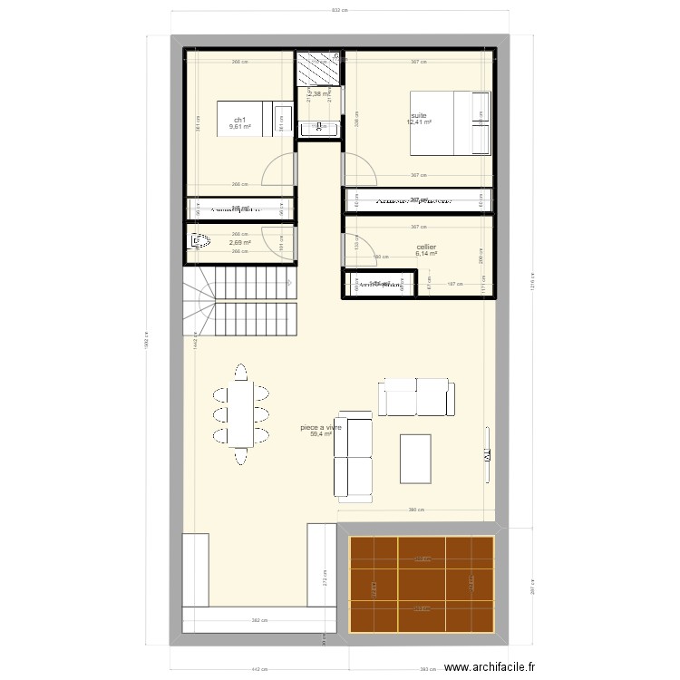 rdc. Plan de 9 pièces et 139 m2