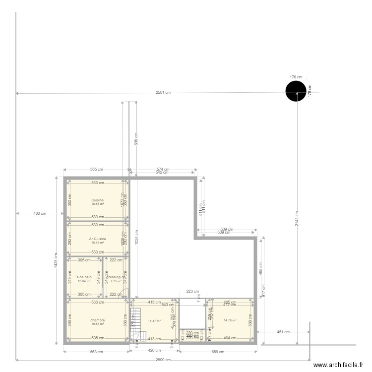 Crespieres 05 01 2022. Plan de 8 pièces et 105 m2