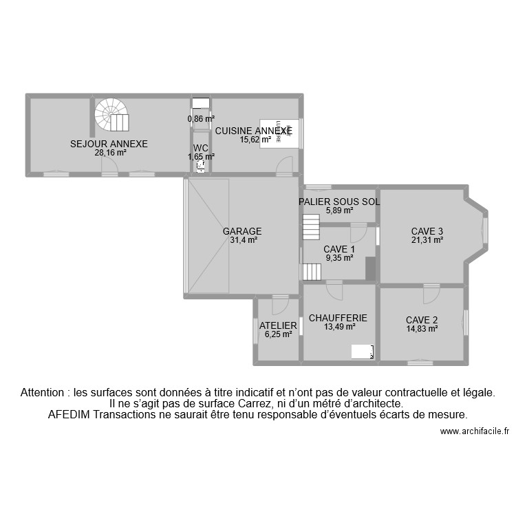 BI 9711 SOUS SOL . Plan de 12 pièces et 149 m2