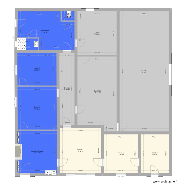 La Fleur Phase 1. Plan de 12 pièces et 234 m2