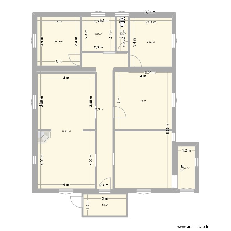 MAISON. Plan de 9 pièces et 185 m2
