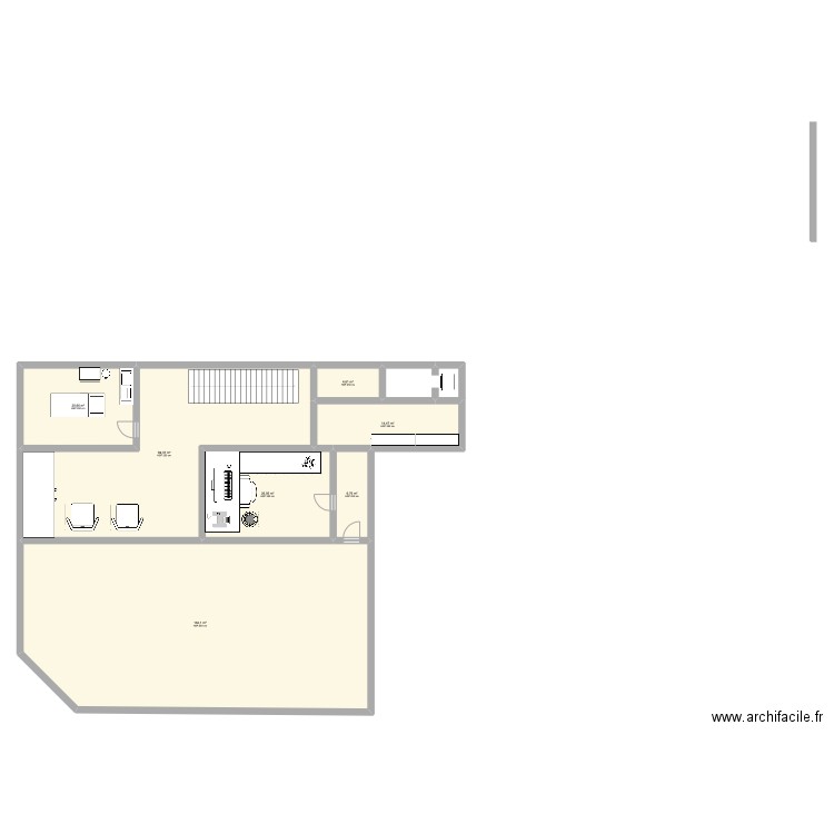 magasin. Plan de 7 pièces et 274 m2