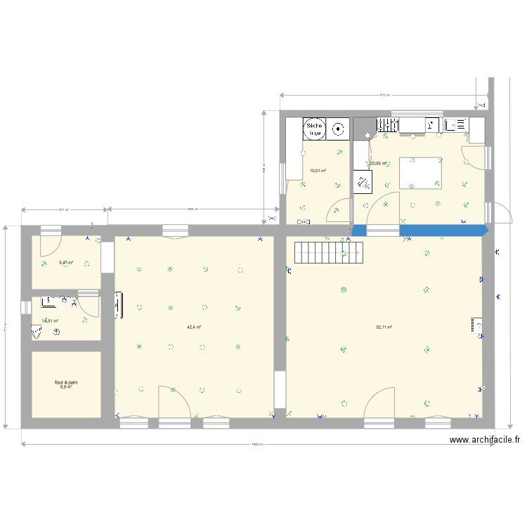 colas 27 11 21 rdc. Plan de 31 pièces et 289 m2