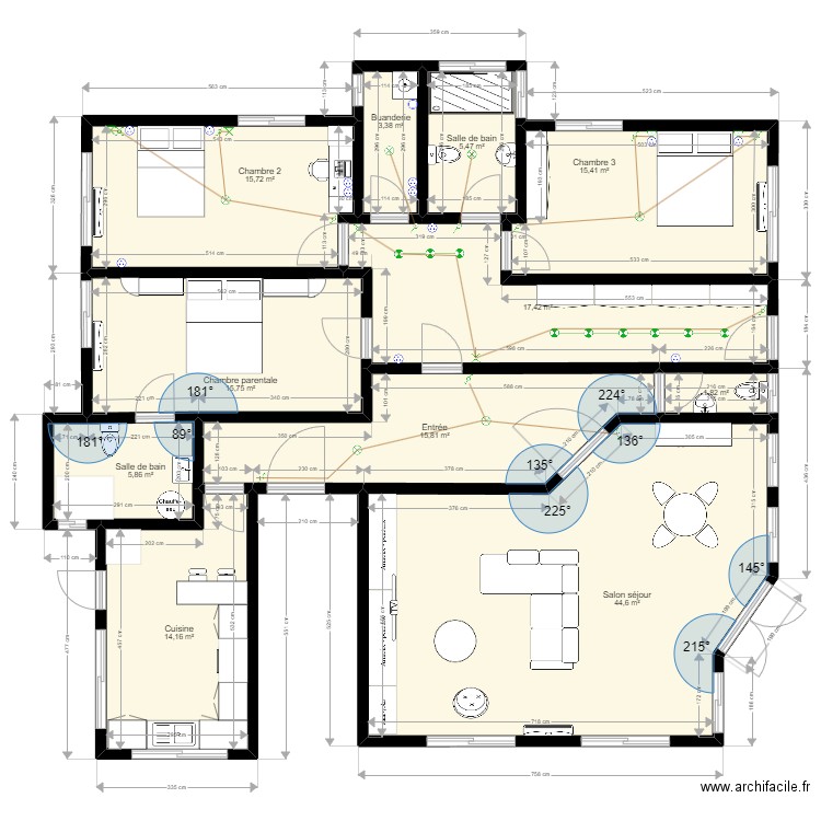 APPARTEMENT 3 CHAMBRES 3. Plan de 11 pièces et 155 m2