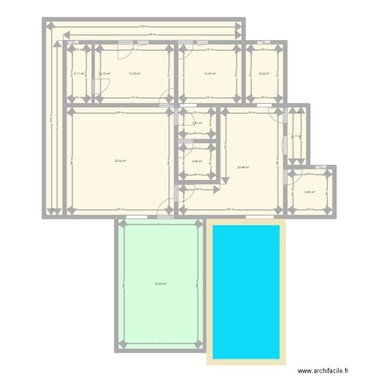 Amenagement. Plan de 12 pièces et 154 m2