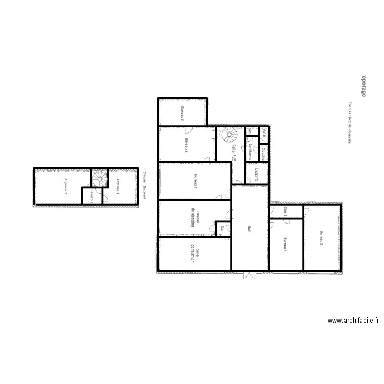 47026 - croquis. Plan de 19 pièces et 68 m2