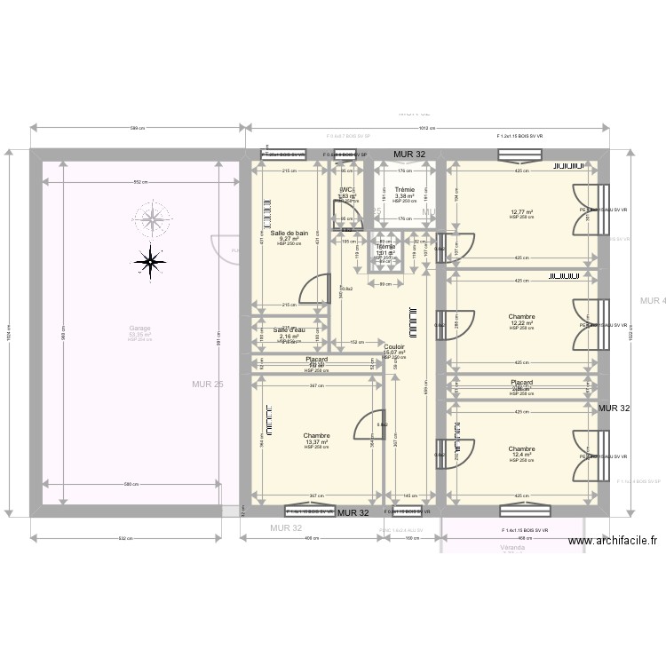 Mourembles. Plan de 23 pièces et 236 m2