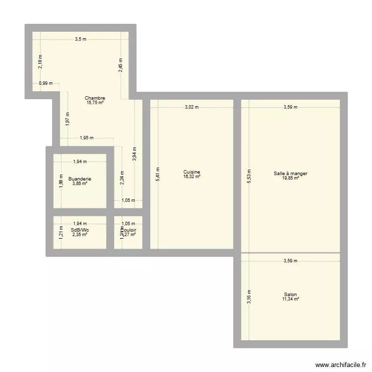 Mamie 2. Plan de 7 Pièces et 71 m²