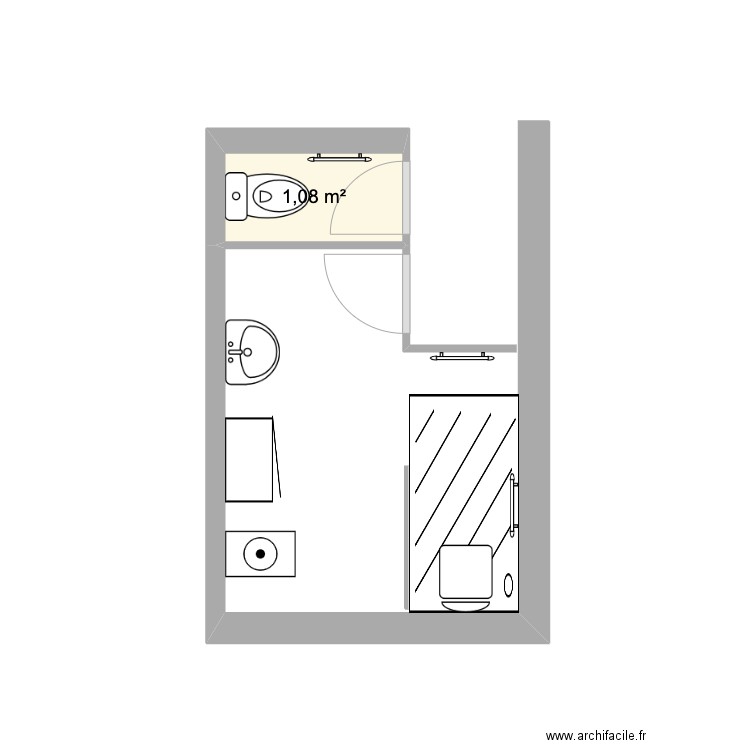 Vieille. Plan de 1 pièce et 1 m2