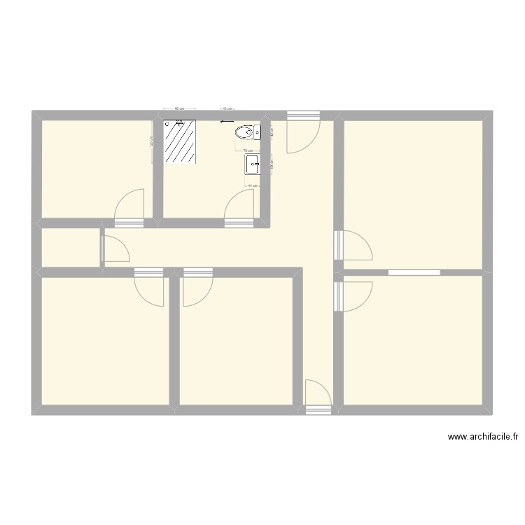 VAD YC préco. Plan de 8 pièces et 84 m2