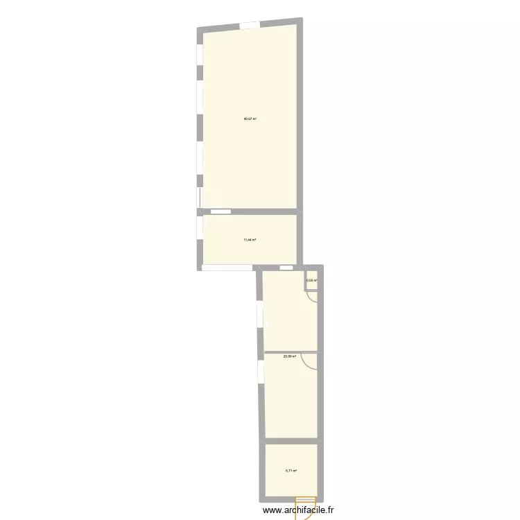rdc. Plan de 5 Pièces et 80 m²