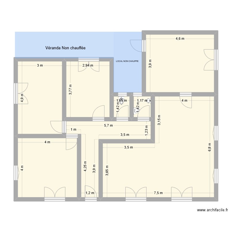 NIVAU. Plan de 8 pièces et 114 m2