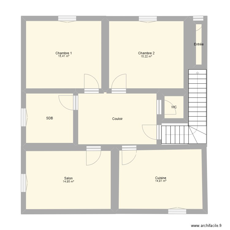 Appartement Chabrely. Plan de 8 pièces et 82 m2