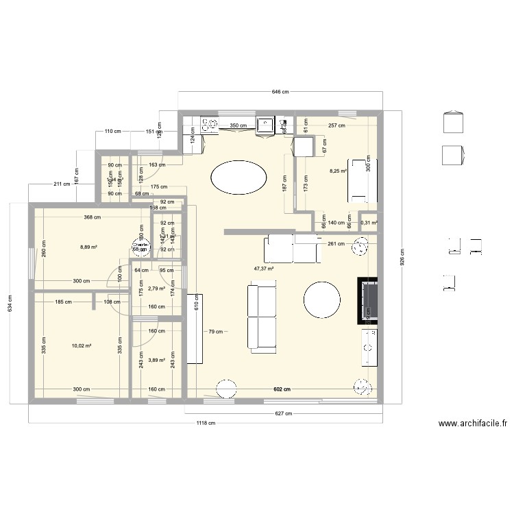 manoir. Plan de 9 pièces et 84 m2