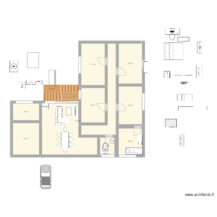 Projet Maison. Plan de 9 pièces et 101 m2