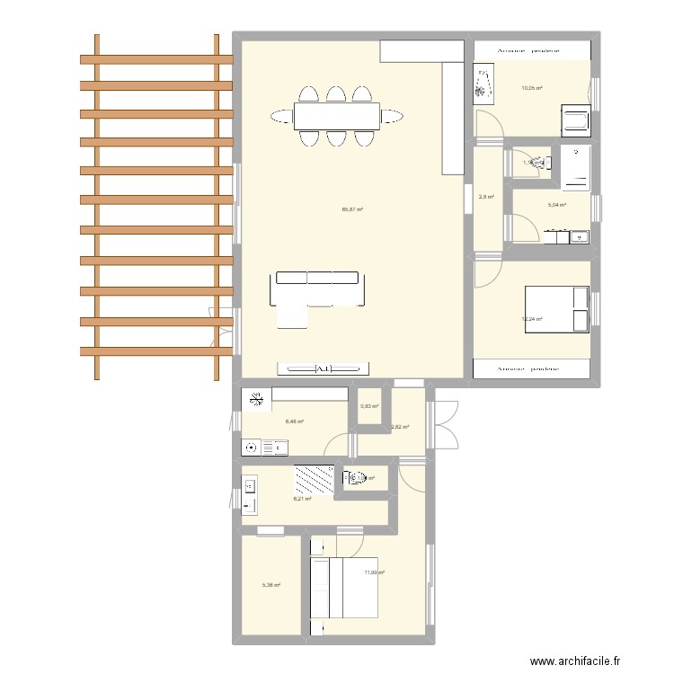 Maison et agrandissement. Plan de 13 pièces et 132 m2