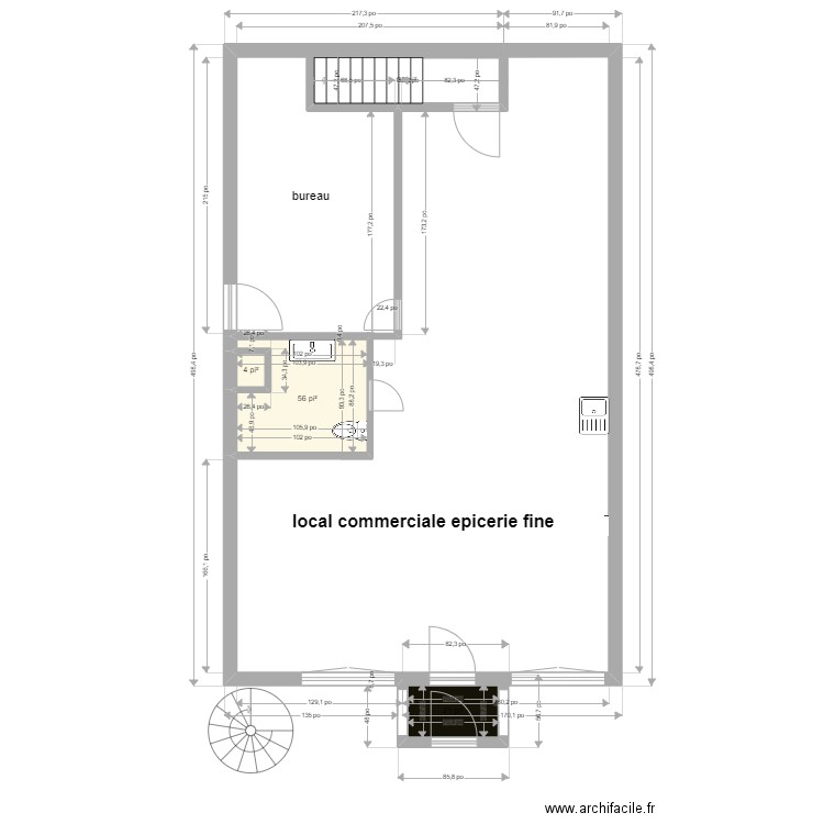 sas d'entrée du local commerciale . Plan de 4 pièces et 11 m2