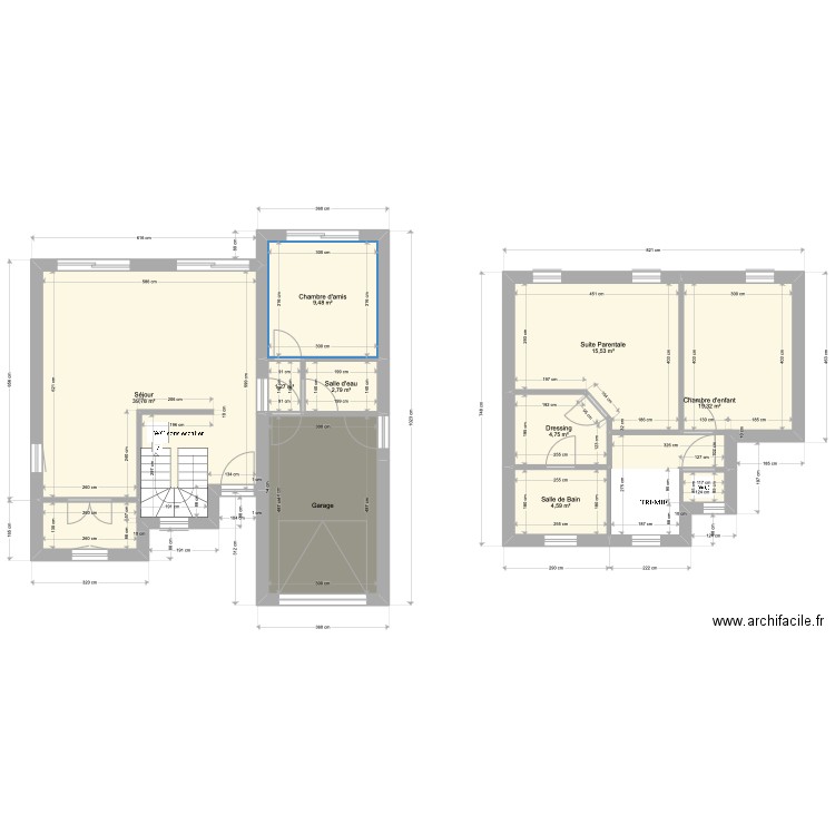 Maison. Plan de 9 pièces et 112 m2