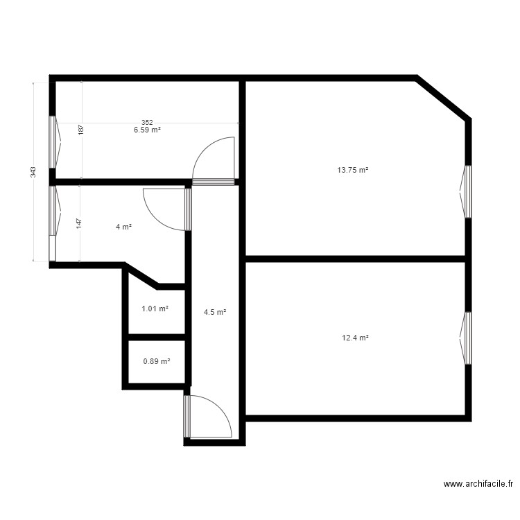 commerce 1. Plan de 0 pièce et 0 m2