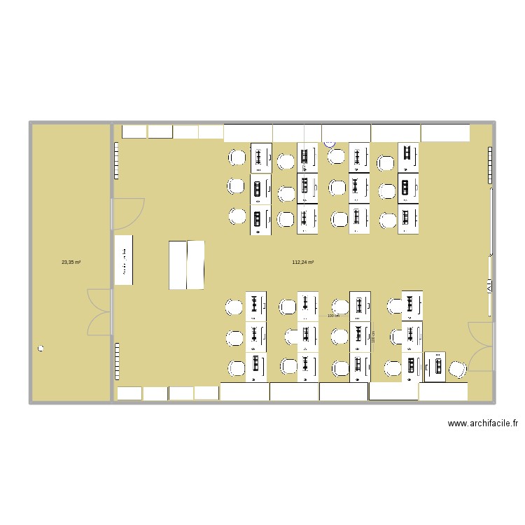 batimentGEII_g009_231023. Plan de 2 pièces et 136 m2