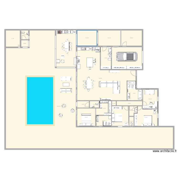 France1. Plan de 24 pièces et 607 m2