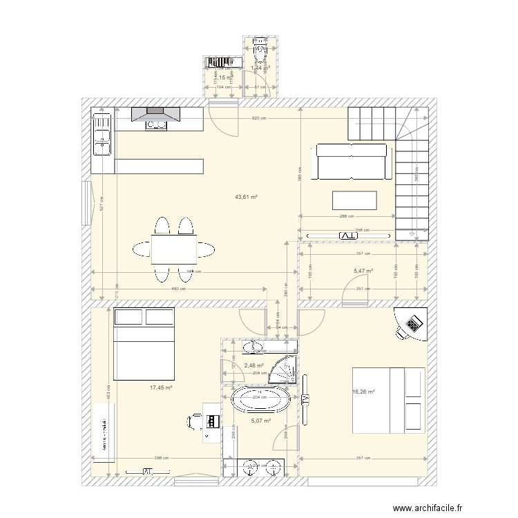 appart à louer version 1. Plan de 8 pièces et 93 m2