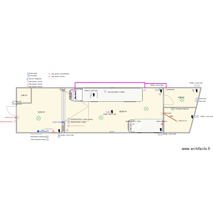 Salle Pompiers. Plan de 0 pièce et 0 m2
