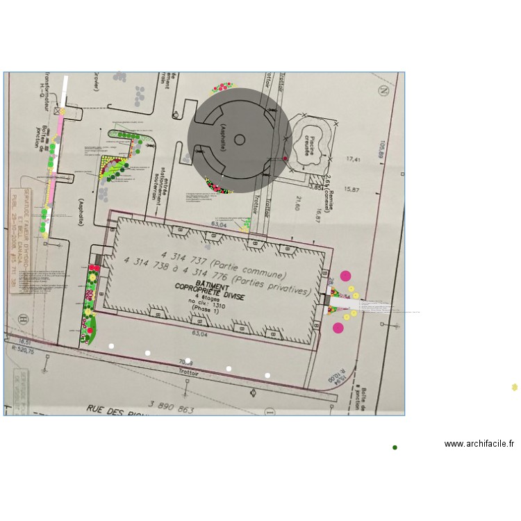 blvd chutes condo enrochement. Plan de 0 pièce et 0 m2