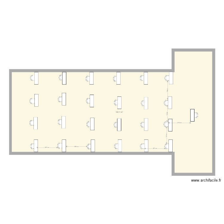 408 en école 25 personnes. Plan de 0 pièce et 0 m2