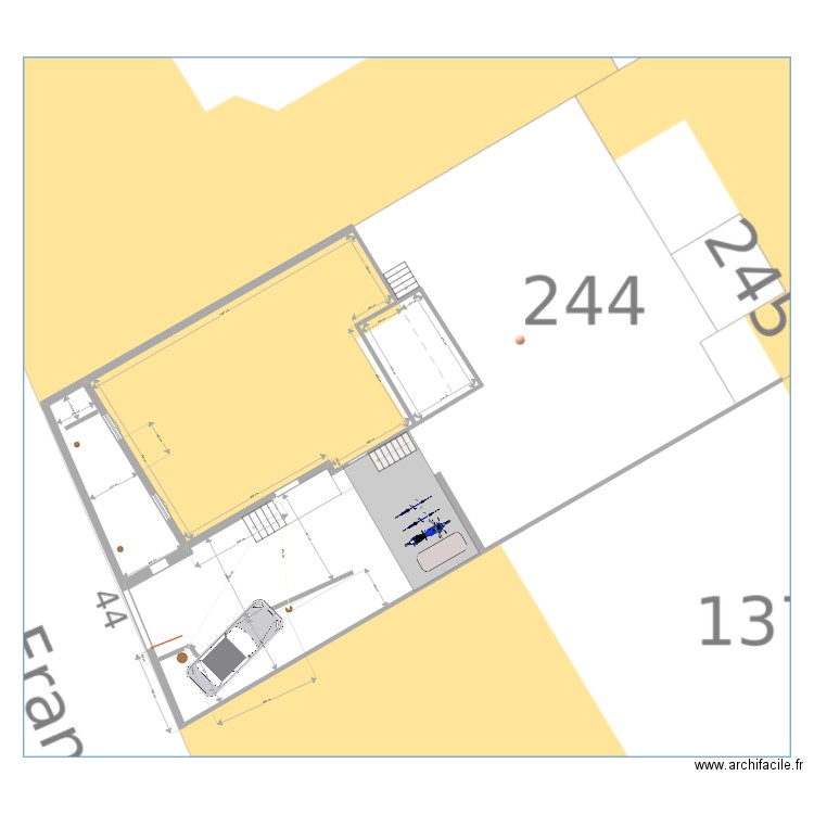 Extérieur Franklin. Plan de 3 pièces et 128 m2