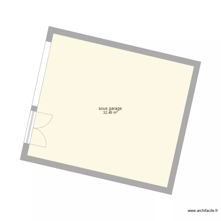 LAURE SOUS GARAGE. Plan de 