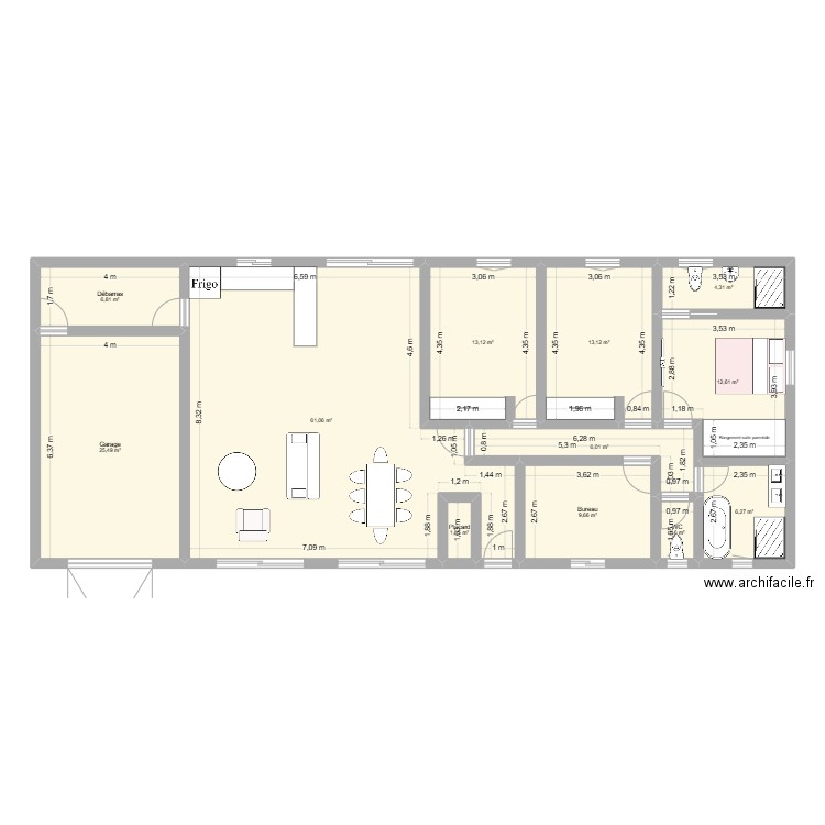 Maison. Plan de 12 pièces et 154 m2