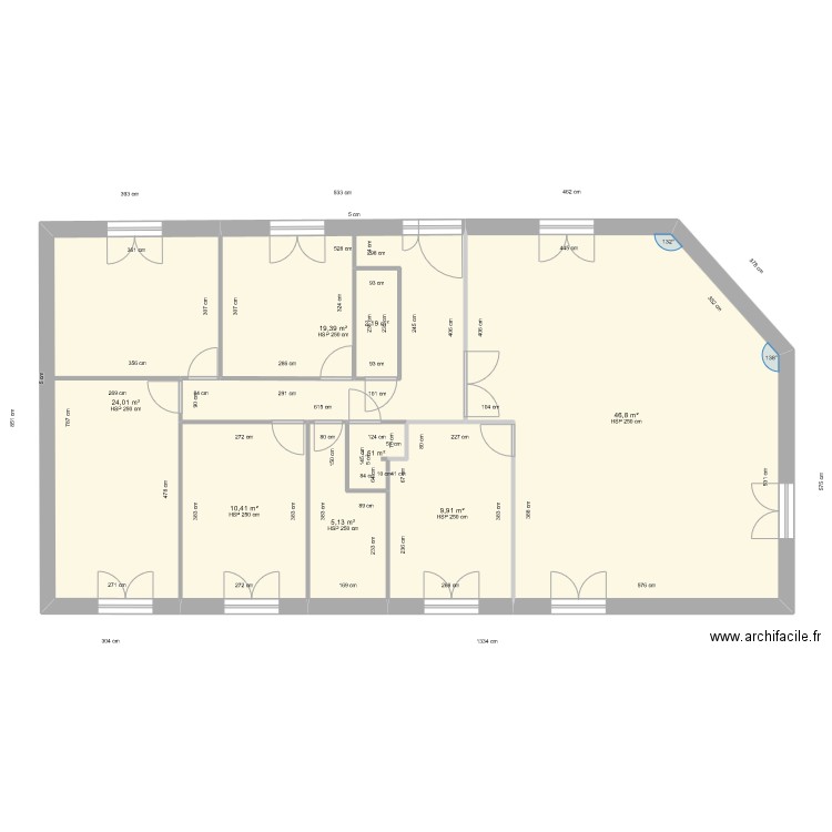 Plan de maison avec cloisons intérieures 5. Plan de 8 pièces et 119 m2