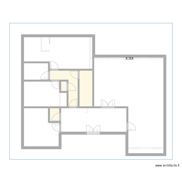 RdC. Plan de 4 pièces et 13 m2