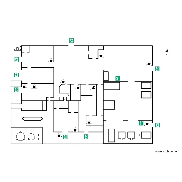 AEB. Plan de 14 pièces et 13 m2