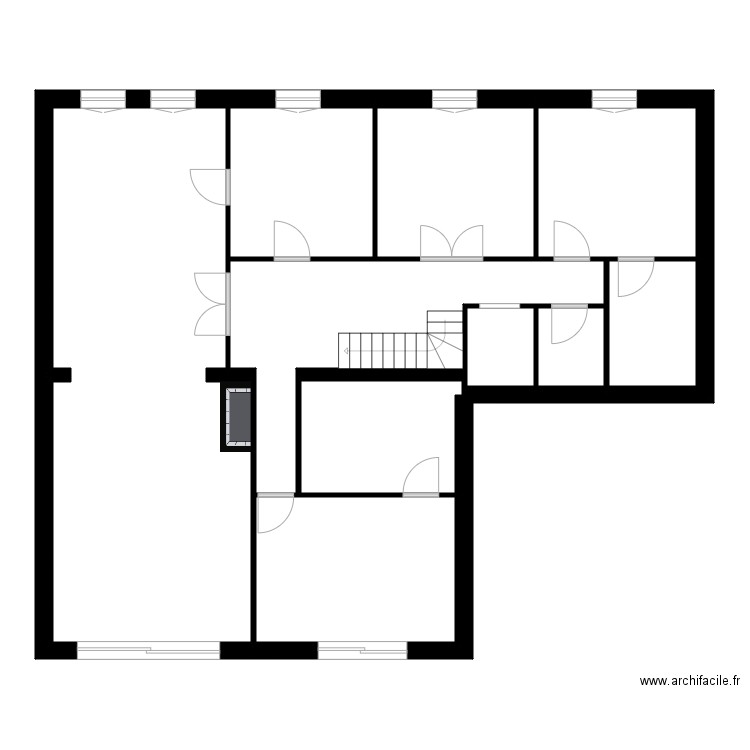 Plan Tannois. Plan de 9 pièces et 119 m2