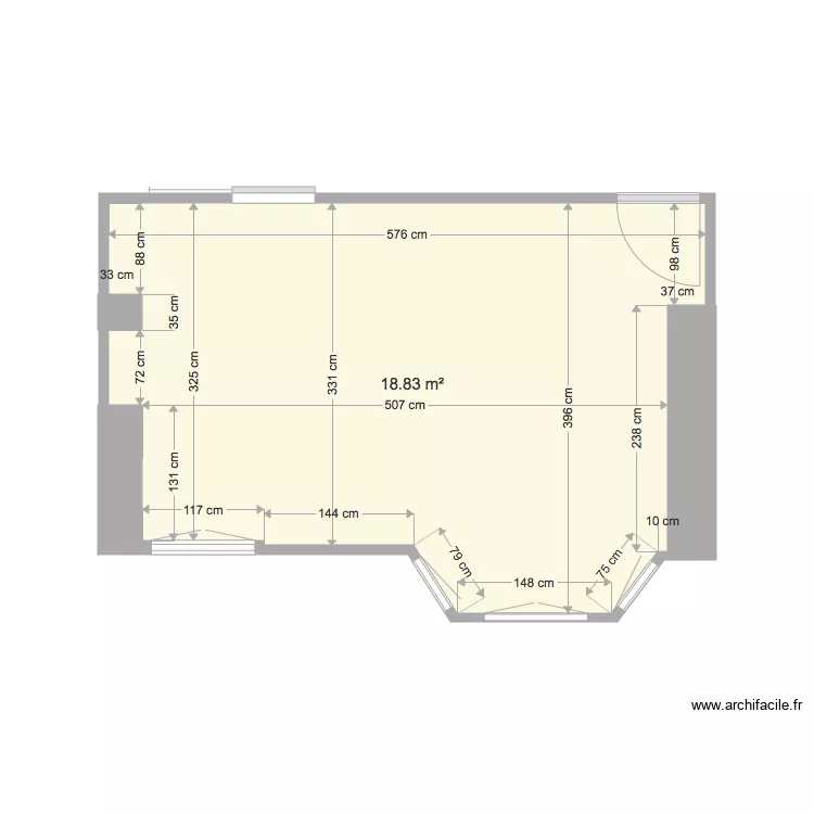 247 V plan salon. Plan de 