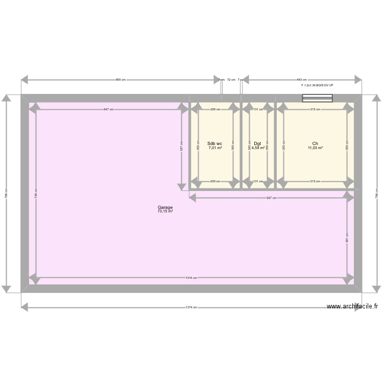 Preto. Plan de 13 pièces et 190 m2