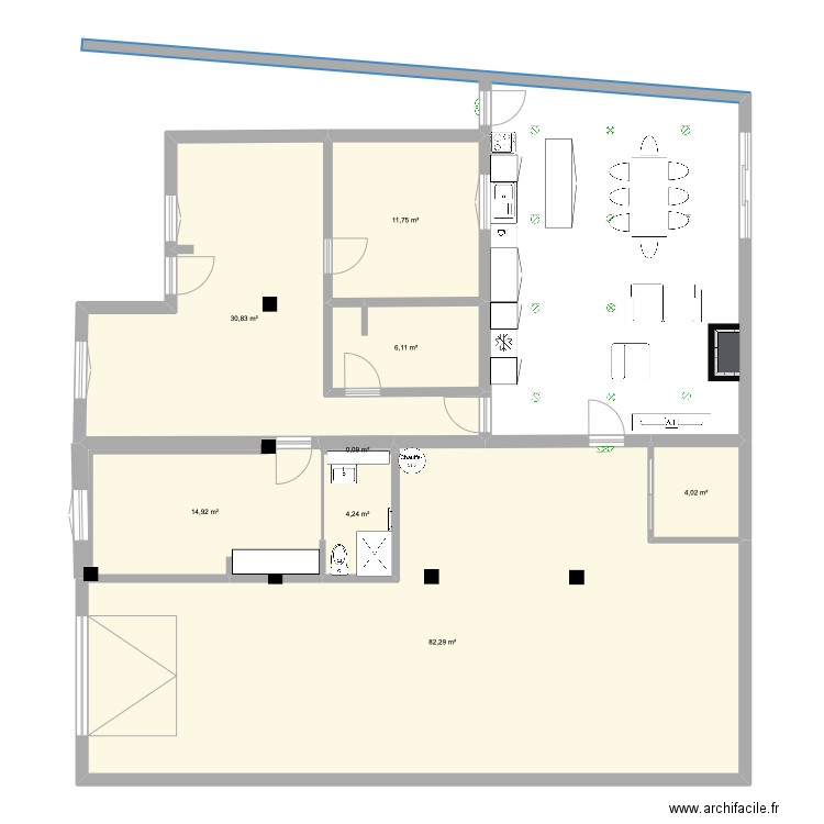 Sala/cozinha. Plan de 8 pièces et 154 m2