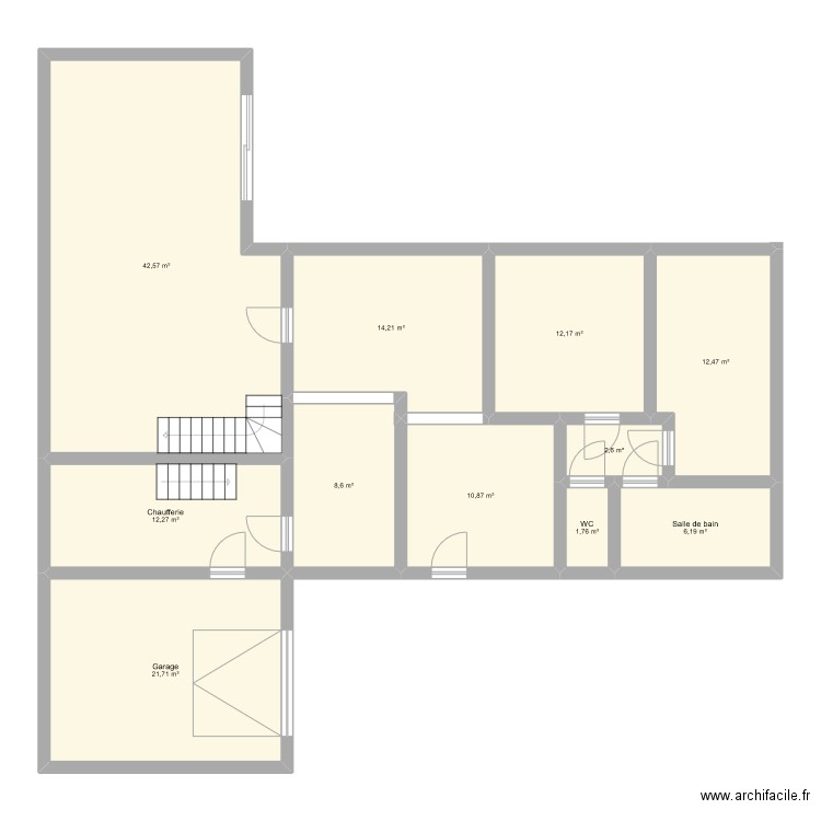 ferté. Plan de 18 pièces et 217 m2