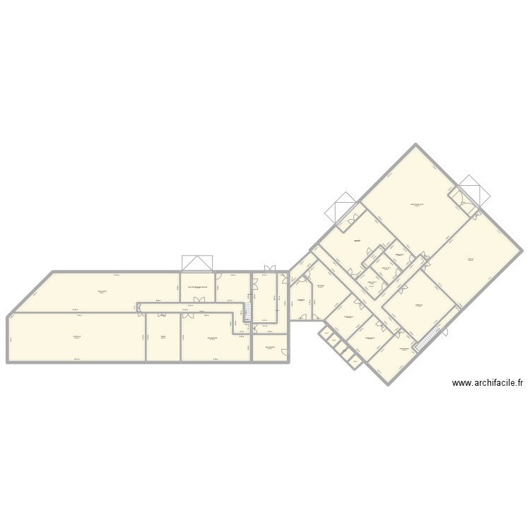 nave chonburi 1er phase. Plan de 27 pièces et 903 m2