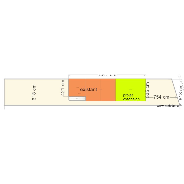 masse. Plan de 9 pièces et 491 m2