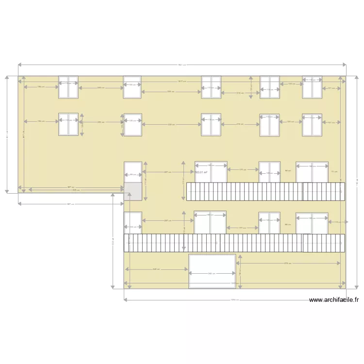 Facade cour V8 cotations. Plan de 