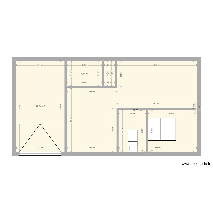 maison. Plan de 4 pièces et 82 m2