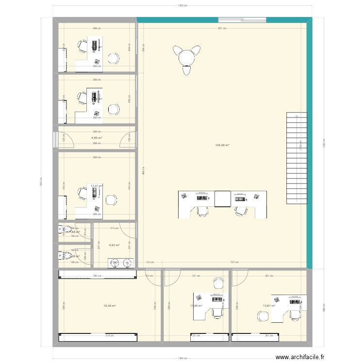 REZ DE CHAUSSE BUREAU. Plan de 11 pièces et 195 m2