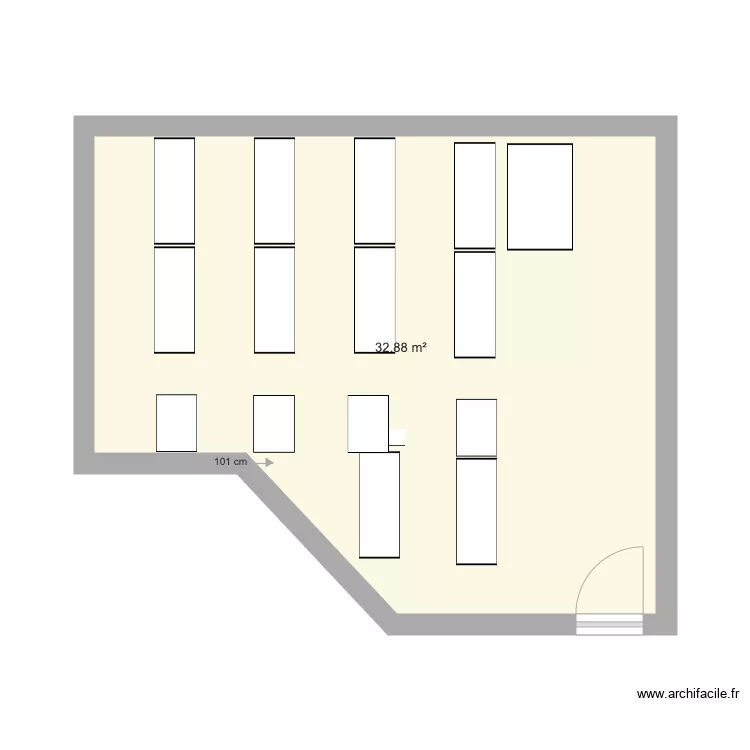 pierre m salle fond. Plan de 